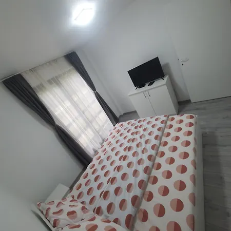 Cabana Miraj Campsite Grosii Tiblesului